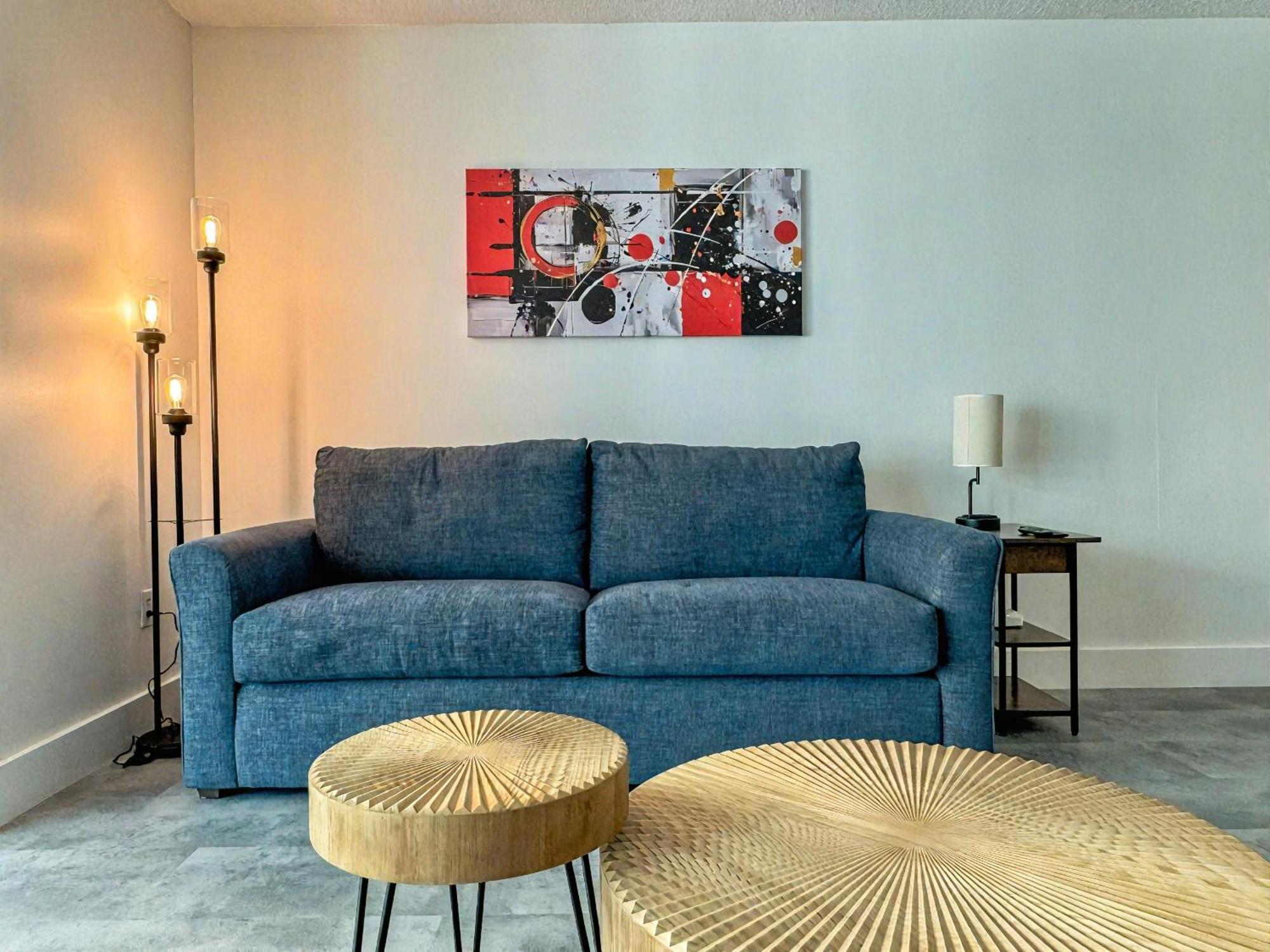 Elegant Centric Vibrant Pool Jacuzzi Free Parking Apartment Маями Екстериор снимка