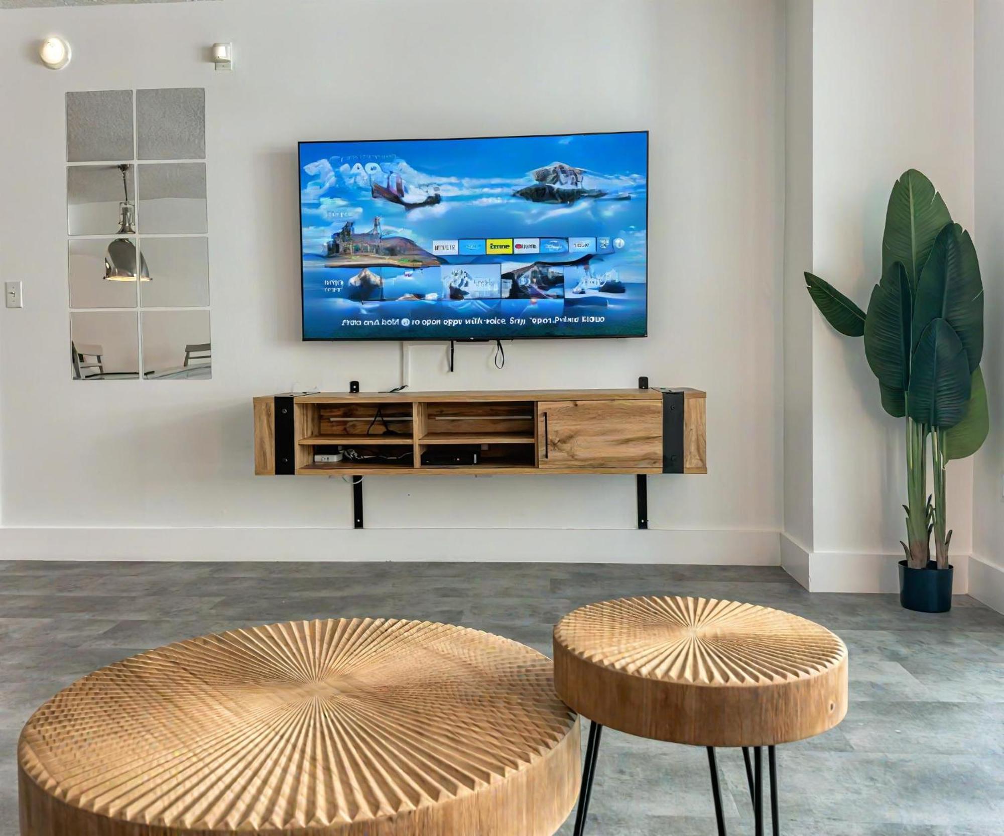 Elegant Centric Vibrant Pool Jacuzzi Free Parking Apartment Маями Екстериор снимка